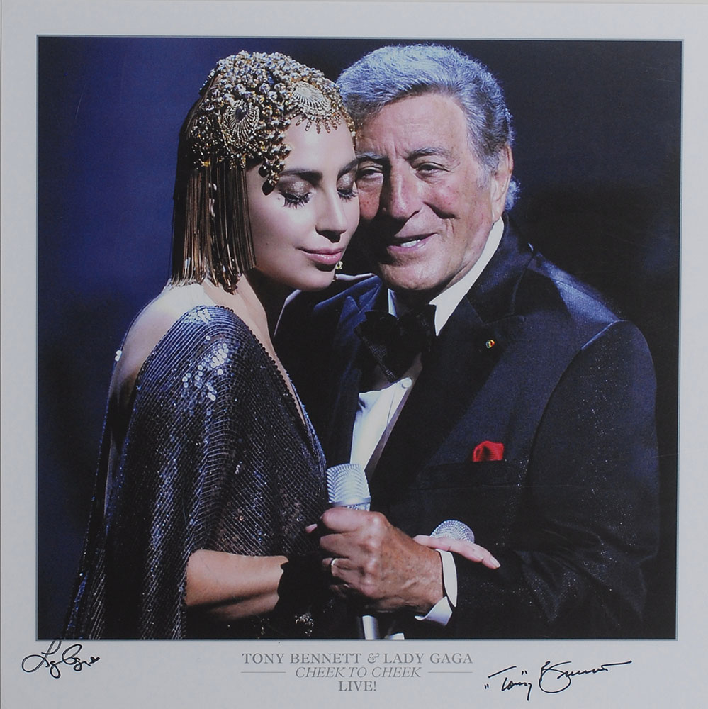 Lot #907 Lady Gaga and Tony Bennett