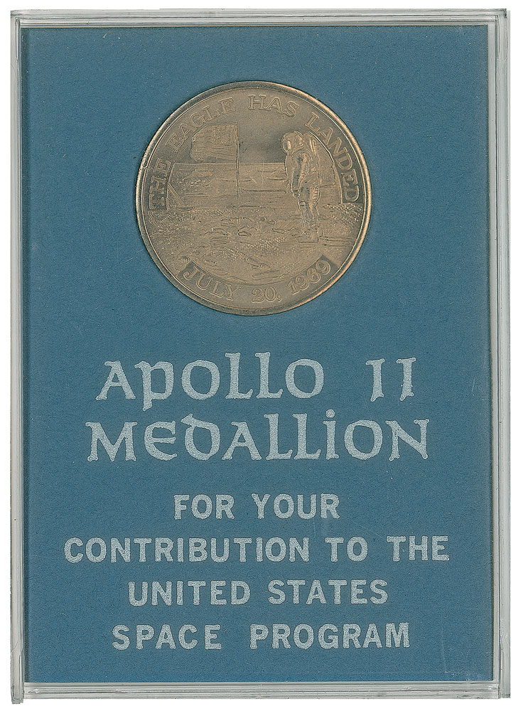 Lot #6111 Guenter Wendt’s Apollo 11 MFA Medallion