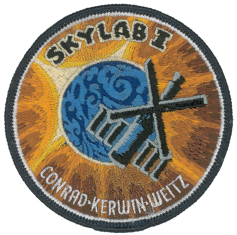 Lot #6115 Guenter Wendt’s Skylab 2 Crew-Presented