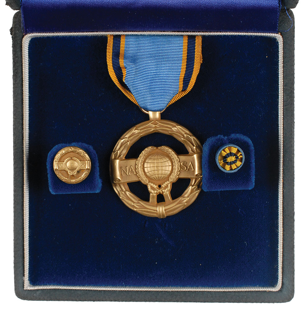 Lot #456 NASA Exceptional Service Medal