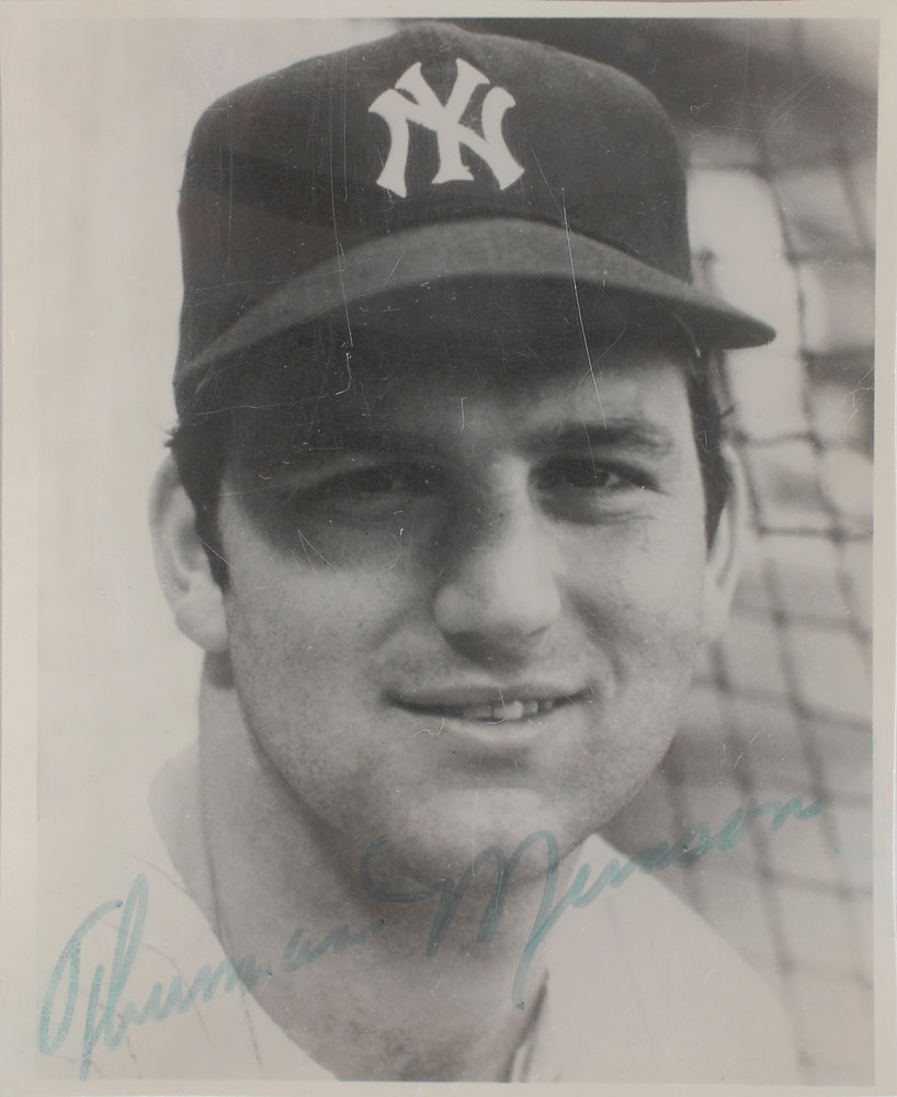 Thurman Munson signed autographed 8x10 picture Yankees JSA Authenticated