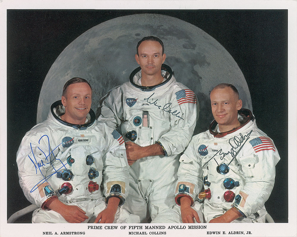 Lot #475 Apollo 11